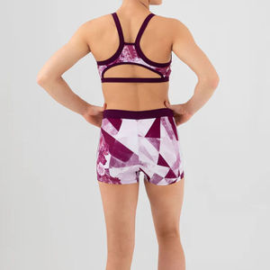 Ensemble soutien-gorge de yoga et short pour femme - Soutien léger, contour sculptant pour le Pilates, entraînement à faible impact et ensemble de yoga de fitness - Product Image 2