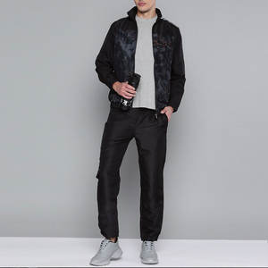 Nueva llegada introducir en el mercado los hombres usan chándal de camuflaje de calidad premium presupuesto amigable hombres cosas chándal de camuflaje - Product Image 3