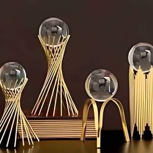 Accessoires de table modernes pour le salon artisanat en métal bibelots bureau boule de verre en cristal de luxe chambre à coucher - Product Image 1