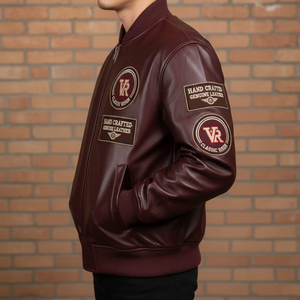 เสื้อแจ็คเก็ตหนังสไตล์สตรีทแวร์สมัยใหม่ แขนตัดต่อผ้าแคนวาสเคลือบ ปลายแขนยืดหยุ่น คอตั้ง มีฮู้ดสำหรับฤดูหนาว ระบายอากาศได้ดี กันลม - Product Image 4