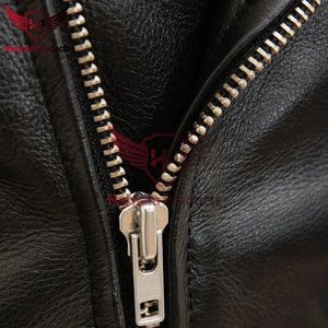 Veste de motard en cuir véritable noir pour homme, veste de moto matelassée aux épaules, fermeture éclair asymétrique, coupe ajustée - Product Image 3