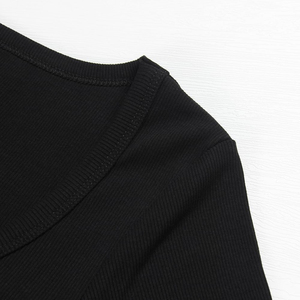 Usine directe femmes col en v coton T-Shirts expédition rapide en vrac femmes col en v T-Shirts OEM & ODM personnalisé respirant T-Shirts - Product Image 2