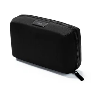 Ensemble d'organisateurs de gadgets pour la maison Bellroy Tech Custom, pour le rangement et l'organisation - Product Image 1