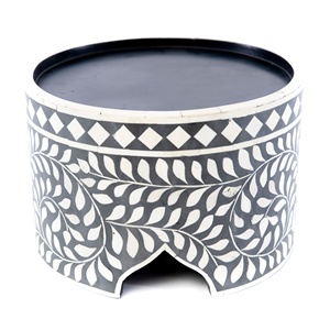 Soporte Redondo Decorativo para Servir Chocolate con Incrustaciones de Hueso Hecho a Mano para Exhibición - Product Image 3