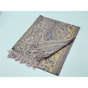 Châles élégants pour femmes avec motif sublimé, dernières tendances de la mode, châle en laine pour femmes à porter au quotidien, en vente en ligne - Product Image 6