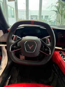 Corvette Stingray 2LT Z51 USADO 2025 con Asientos de Cuero, Techo Solar y Motor Turbo - Product Image 2