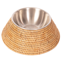 Bol de nourriture pour animaux de compagnie en rotin, accessoires pour animaux de compagnie fabriqués à partir de matériaux naturels et décoration de la maison élégante, vente en gros.