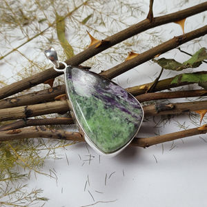 Piedra Preciosa de Kammerita con Forma Elegante, Plata de Ley 925, Colgante Clásico Unisex, Precio al por Mayor, Joyería con Engaste de Bisel, Piedra Preciosa de Moda - Product Image 3