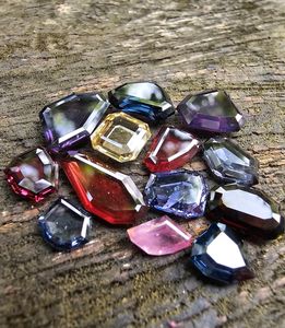 พลอยสปิเนลธรรมชาติ ซิรคอนหายาก ประกายระยิบระยับ เปลี่ยนสีได้ เกรด AA+ แท้ เหมาะสำหรับเครื่องประดับระดับไฮเอนด์ ช่วยบำบัดรักษา - Product Image 5