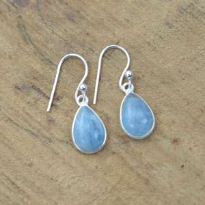 Boucles d'oreilles en argent sterling 925 plaqué or avec pierre précieuse en forme de poire aquamarine, serties dans un cadre, faites à la main, cadeau pour femme - Product Image 5