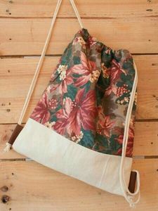 กระเป๋าหูรูดสำหรับบรรจุภัณฑ์ของขวัญโพลีเอสเตอร์คุณภาพสูงกันน้ำปรับแต่งได้สไตล์โลโก้ใช้ได้ทั้งชายและหญิง - Product Image 5