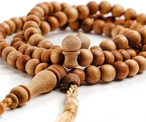 Bracelets en bois brun naturel écologiques, élégants, faits à la main, modernes, durables, emballage en boîte de dessin animé pour femmes - Product Image 6