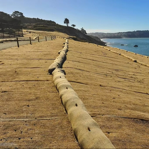 Sri Lanka fabrica y exporta 100% alfombrillas de control de erosión de fibra de coco de calidad premium natural para protección y estabilización del suelo - Product Image 1