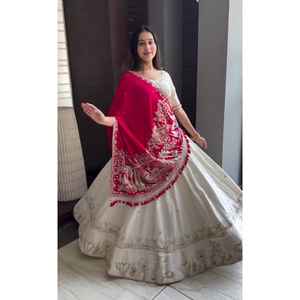 VESTIDO MIDI WESTERN GEORGETTE READYMADE PREMIUM LANZADO CON MANGAS CORTAS Y CON MANGAS ESTILO CAMPANA - Product Image 1