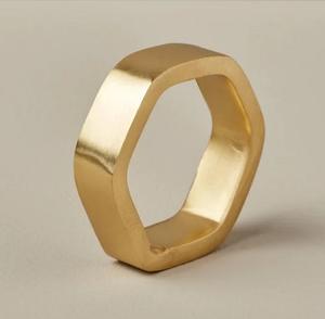 Anneaux de serviette en métal de forme hexagonale en couleur or pour la maison et le mariage porte-serviettes de décoration de table de dîner spécial - Product Image 1