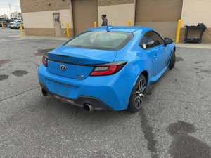 สภาพดีเยี่ยม รถมือสอง ปี 2022 Toyota GR86 - Product Image 2