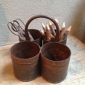 Artistic Finish Iron <b>Cutlery</b> Holder For Designer Kitchen Decor Adding Sophisticated Touch To Utensil Organization - Product Image 1