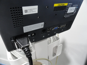 Monitor de Pacientes Mindray ePM 10m 2023 con Accesorios y Carro Rodante - Product Image 6