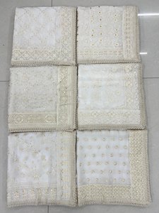 Alta calidad a granel suave puro Wiscose Georgette Dupatta para ropa india y paquistaní brillo elegante con detalles intrincados - Product Image 5