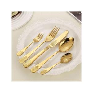 Ensemble de couverts en acier inoxydable attrayant avec finition dorée, parfait pour les mariages, les fêtes et les réunions formelles - Product Image 4