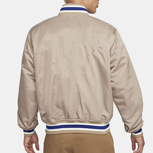 Blouson aviateur d'hiver personnalisé pour hommes Design universitaire de l'équipe à la mode avec laine et duvet Veste universitaire Letterman pour hommes - Product Image 2