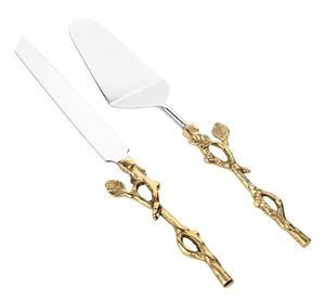 Cuchillo largo de acero inoxidable con mango de aluminio para servidor de pasteles adecuado para pasteles múltiples con construcción de hoja suave y fuerte - Product Image 1