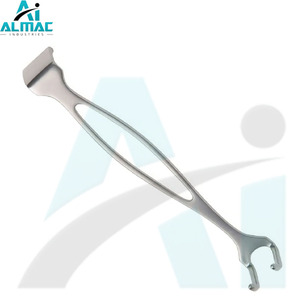 Écarteur ALMAC Czerny à double extrémité en acier inoxydable, lame solide de 23mm de large x 40mm de profondeur et 2 lames de 23mm de large x 38mm de profondeur - Product Image 1