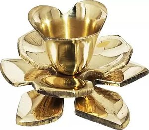 Candelabros decorativos con acabado dorado hechos a mano, soporte elegante de latón para iglesia de Metal para decoración del hogar - Product Image 5