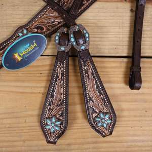 Ensemble de harnais de cheval western en cuir bleu fait à la main, collier de poitrail, têtière avec clous argentés pour le rodéo et la course de barils, équipement équestre - Product Image 6