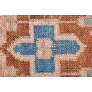 Alfombra Vintage de 1.4x2.7 pies, Alfombra Turca Pequeña, Alfombra de Lana con Estampado Animal en Tonos Marrón y Azul - Product Image 4