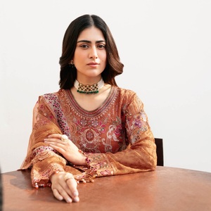 Venta de Eid, vestidos de trabajo bordados pesados indios y paquistaníes, Saari de tres piezas Salwar Kameez pakistaní e indio para mujer - Product Image 4