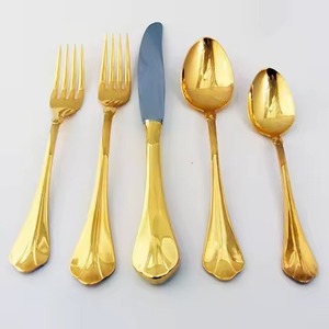 Juego de cubiertos de metal hechos a mano de primera calidad, cubiertos de acero inoxidable duraderos para fiestas en casa y uso en restaurantes - Product Image 1