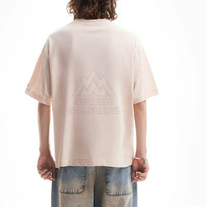 เสื้อยืดทรงบ็อกซี่ผู้ชายสั่งตัดไซส์ได้ MOQ ต่ำ สวมใส่สบาย ทันสมัย - Product Image 6