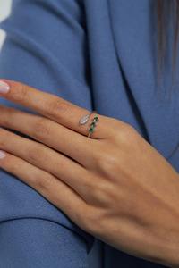 Anillo de Plata 925 Vintage Unisex Modelo 003 de Mehrajudin Gems, con Hoja de Plata, Zafiro Azul y Baño de Oro, Hecho a Mano, para Compromiso o Boda - Product Image 3