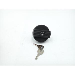 Pièces de rechange génériques pour diverses marques (série 90>) Bouchon de réservoir de carburant MU6098 - Product Image 1