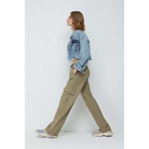 Pantalon midi à jambes larges taille haute pour femme Mega Merchant, en coton tissé respirant, style décontracté classique, couleur délavée, pour le travail au bureau - Product Image 2