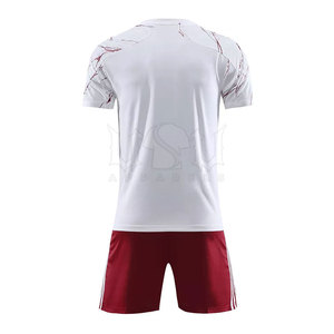 2025 Meilleure vente uniforme de football nouveau Design hommes combinaison de football Logo personnalisé uniforme de football pas cher - Product Image 2
