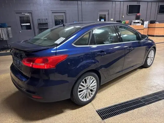 Neat  2016 Ford Focus Titanium, FWD
