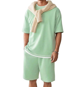 Conjuntos de camiseta y pantalones cortos para hombre hechos a medida, de alta calidad, ligeros, transpirables, con cuello redondo. - Product Image 6