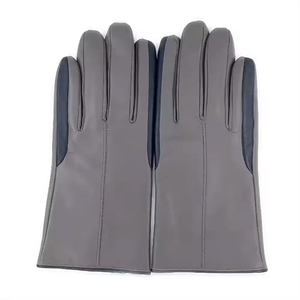 Venta al por mayor de guantes de cuero clásicos de invierno de estilo liso para mujer moda de invierno guantes de moda baratos de piel de oveja - Product Image 1