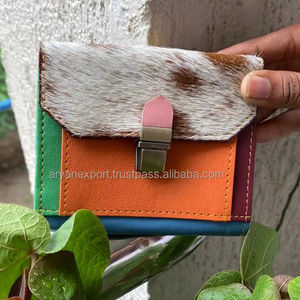 Venta al por mayor de diseño personalizado de cuero reciclado pequeño monedero cartera crédito Multi-tarjetero función cuero de vaca triple carteras para las mujeres - Product Image 2