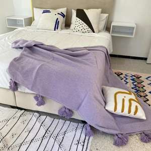 Couverture marocaine faite à la main, authentique artisanat berbère, couverture douce tissée à motifs tribaux, décoration d'intérieur, cadeau - Product Image 1