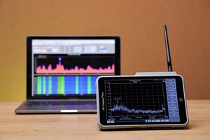 Analizador RF Original Nuevo RF Venue RF Explorer Pro, de 15MHz a 3.3/6/7.5GHz, con Escaneo Preciso - Product Image 4