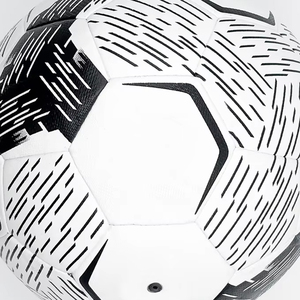 Diseño de Logotipo Personalizado, Balones de Fútbol de Calidad, Material PU, Balones de Fútbol Termosellados Personalizados, Fabricados y Suministrados por Pakistán - Product Image 6