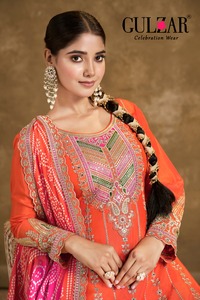 Costumes Palazzo de luxe avec tissu de qualité supérieure et style avec des motifs embellis Taille Vêtements pakistanais Costume Salwar à bas prix - Product Image 3