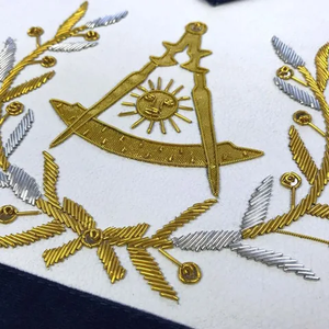 Ensemble col et tablier de robe complète de grand rang maçonnique Blue Lodge Master Mason Tablier Brodé à la main en cuir doré - Product Image 5