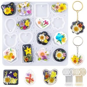 New Plastic PU Leather Cartoon Heart-Shaped Hand Strap Bag Charm & Car Keychain Wholesale Accessory Set - Product Image 1