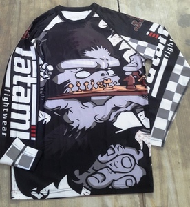 Conception OEM de haute qualité Respirant Rash Guard Sublimation - Product Image 2