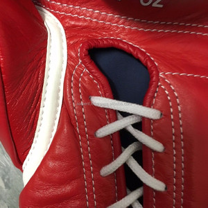 Gants de sparring en cuir de qualité supérieure pour hommes, femmes et enfants, MMA, boxe - légers, absorbant les chocs, personnalisables - Product Image 4