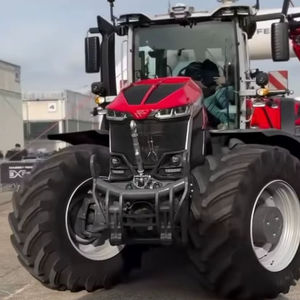 Tracteur à roues Massey Ferguson 8S.425 4X4 avec pompe moteur 4WD viable et composants de base de boîte de vitesses - Product Image 1